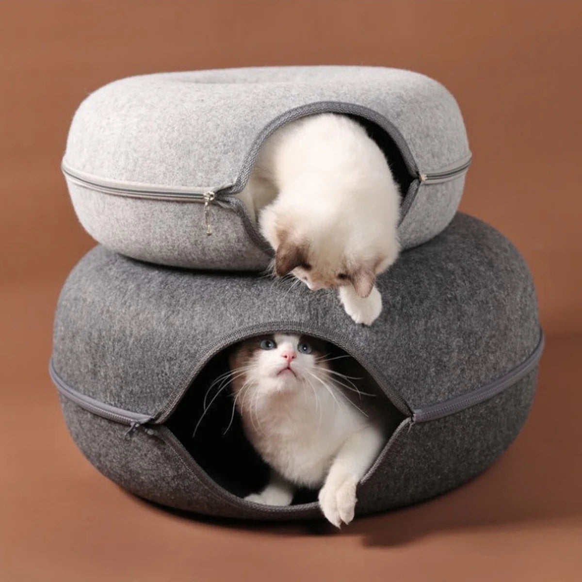 Felt Donut Cat & Dog Bed – 2-in-1 Hideaway Tunnel
